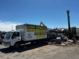 Best Foreclosure Cleanout  in Pine Lakes, FL